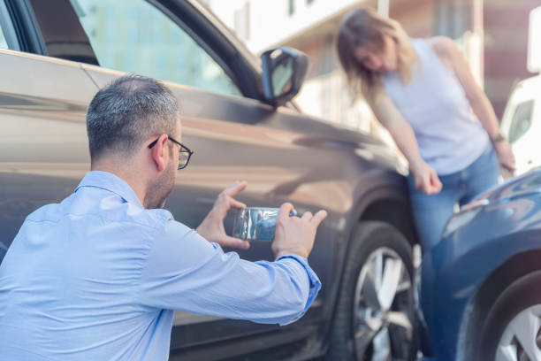 Professional Non Owner Car Insurance technician working in Bellmore, NY